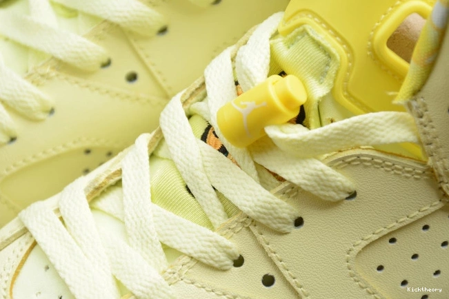 Kicktheory Dynamic (GS) Jordan Floral Air 543390-800 Retro Yellow 6 0721